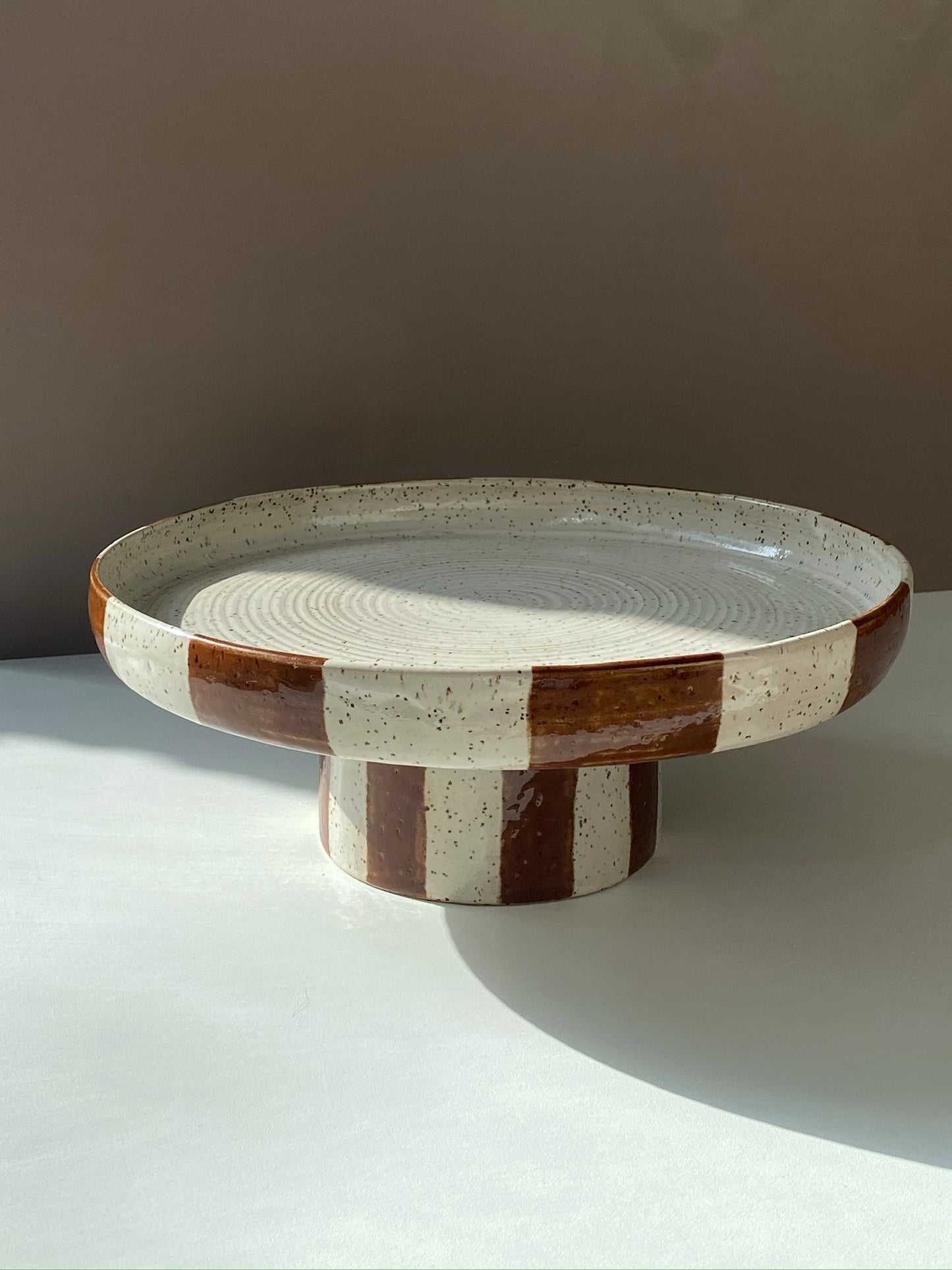 Jajan Stand - Striped